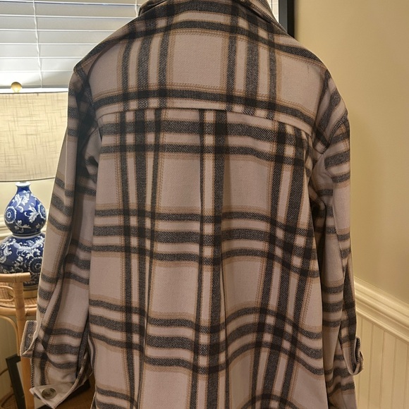 Old Navy Plaid Jacket - Picture 5 of 5